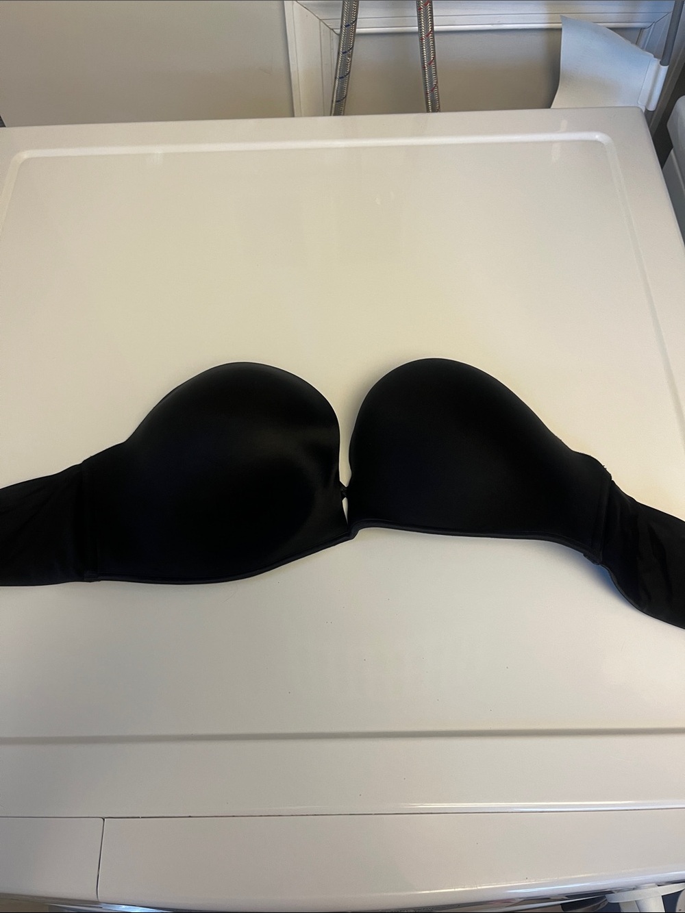 Victoria's Secret Black Strapless T-Shirt Bra